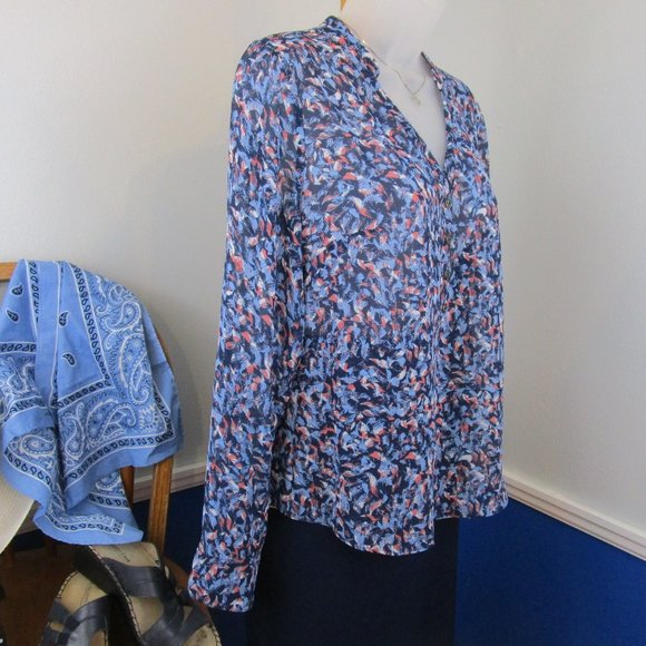 A.N.A V-Neck Popover Tunic Roll-Tab Blouse - Picture 5 of 11